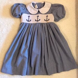EUC 2T smocked anchor dress